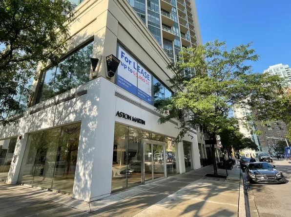 111 W Maple St APT 1804, Chicago, IL 60610