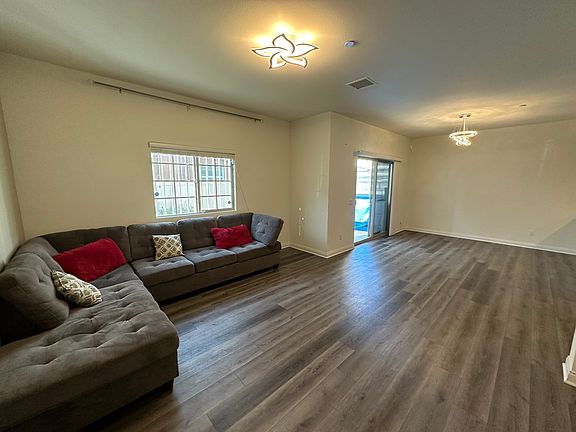 5th image of 1452 S White Ave #1