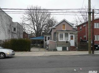 1823 124th St, Flushing, NY 11356