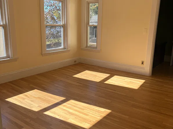 (undisclosed Address), Stoneham, MA 02180