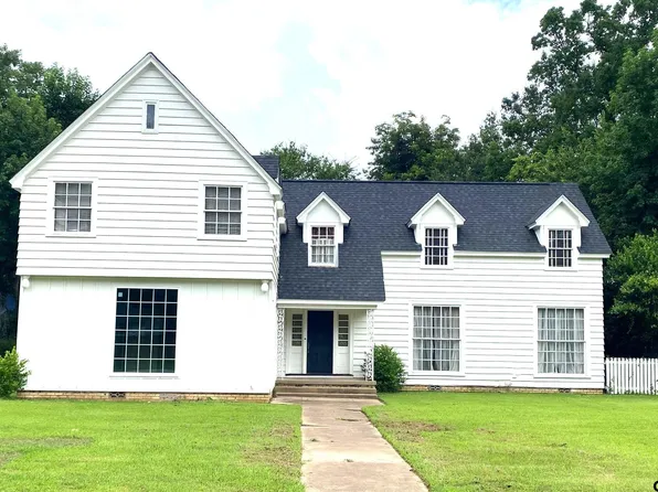 627 El Paso St, Jacksonville, TX 75766