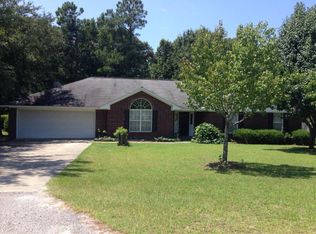 1068 Webber St, Manning, SC 29102