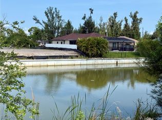 1118 SW 19th Ave, Cape Coral, FL 33991