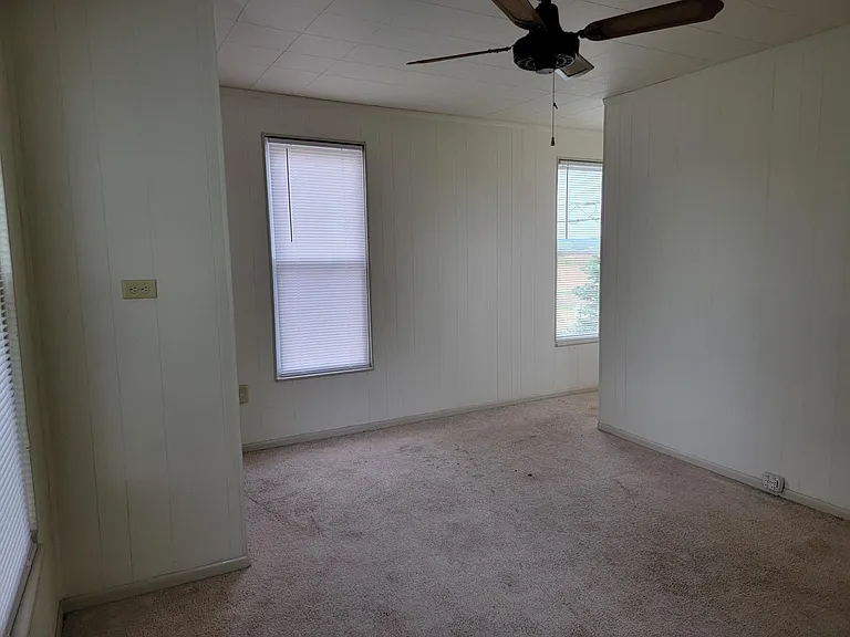 2415 Donegal Springs Rd — Photo 15
