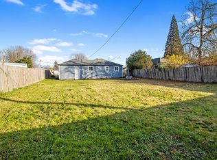 420 26th St, Springfield, OR 97477