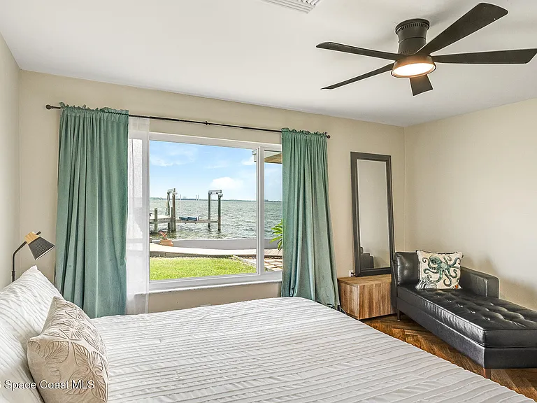 1110 S Banana River Dr — Photo 43