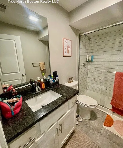 18 Atlantic St #1 — Photo 7