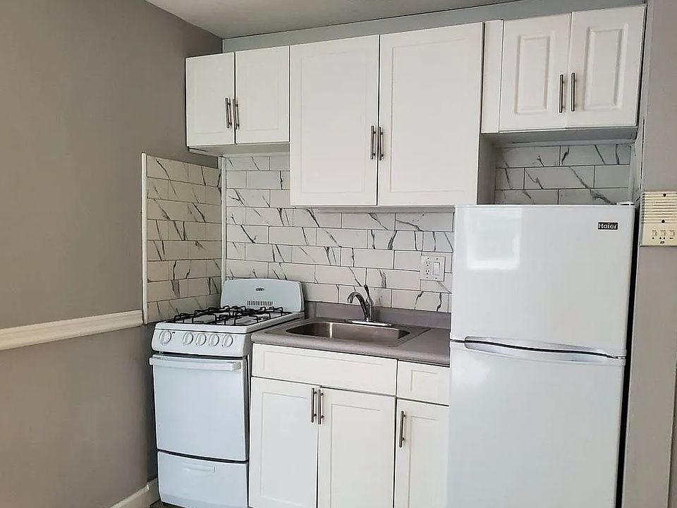 2nd image of 377 Park Ave #Bsm