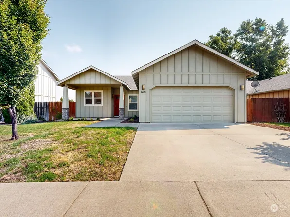 1223 SE Falbo Drive, College Place, WA 99324