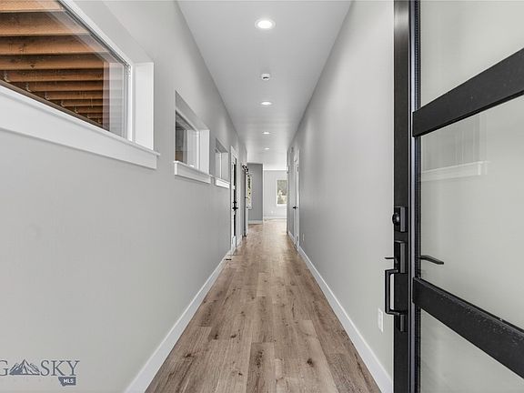 3rd image of 748 Rogers Way #B