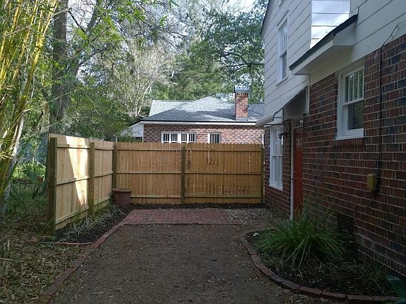 2nd image of 1609 Glendale St