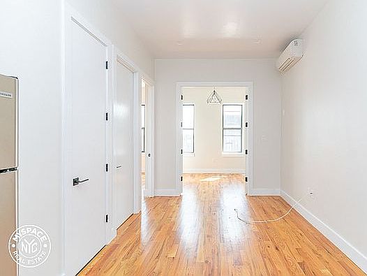 1st image of 1671 Lincoln Pl #5B