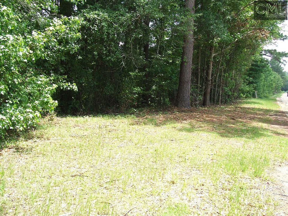 2nd image of 022 Edgewood Dr