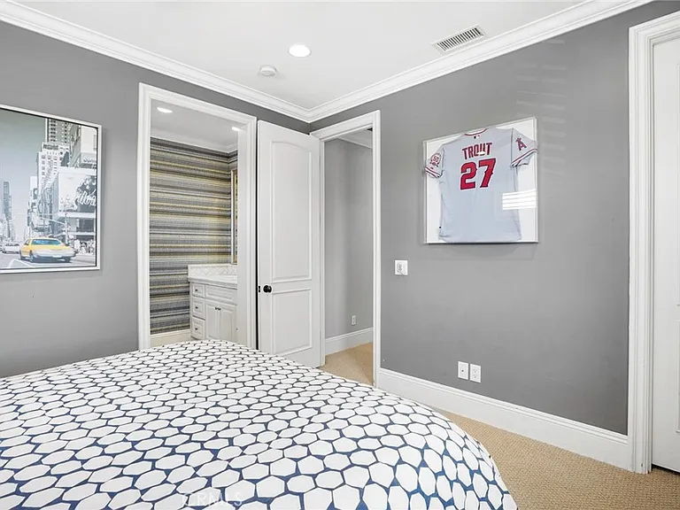 1836 Port Stanhope Pl — Photo 35