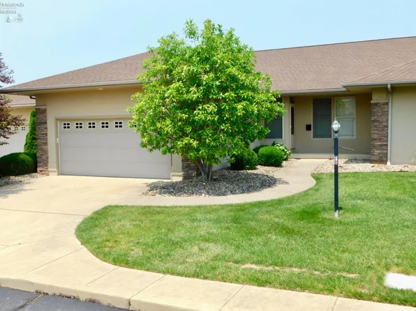 7 Executive Village Ct, Norwalk, OH 44857