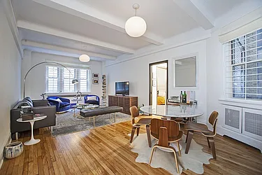 Sold by Space Marketing Shop