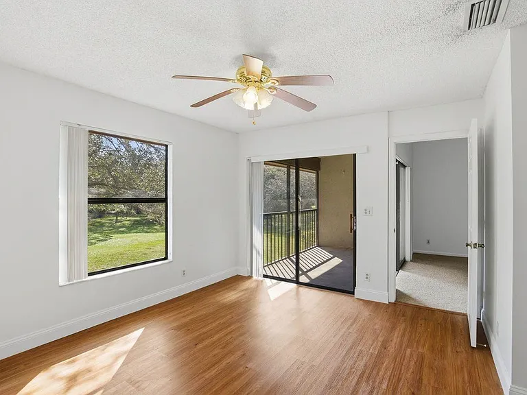 3300 Jaywood Ter #2160 — Photo 15
