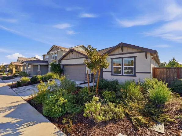 608 Somerset Way, Patterson, CA 95363