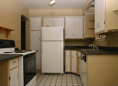 5th image of 283 Leland Ave