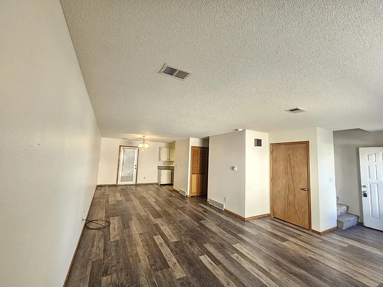 4323 W 9th Street Rd #19 — Photo 3