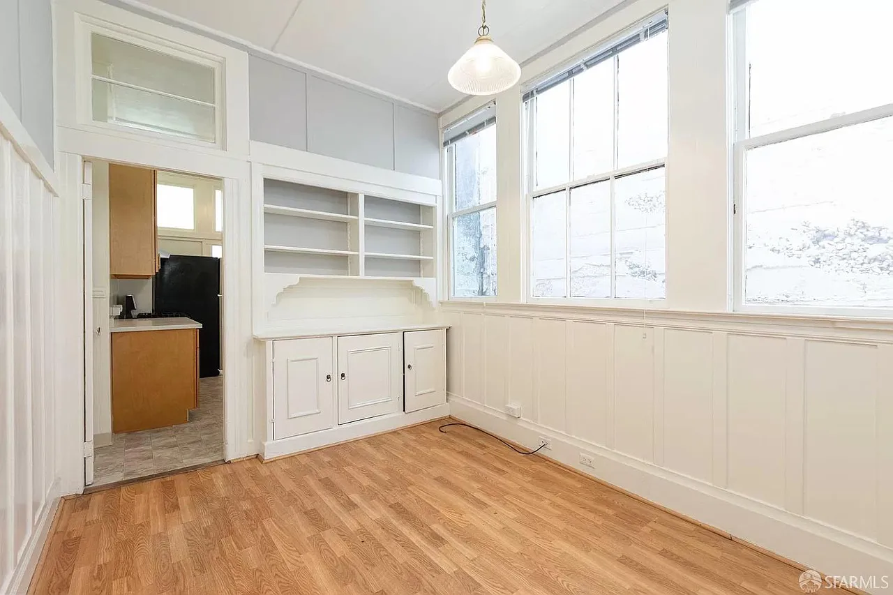 2 bed, 750 sqft, $3,600 — Photo 4
