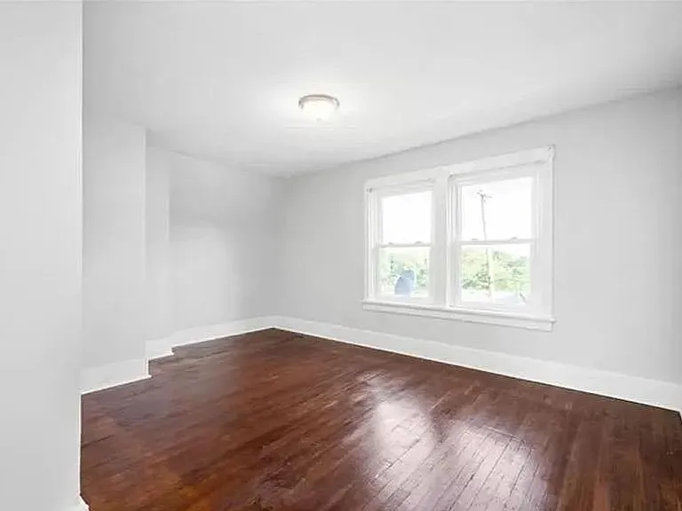 1116 Bellaire Ave — Photo 7