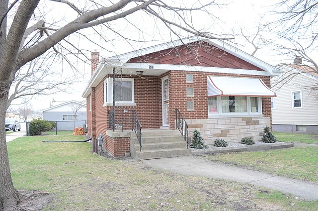 1st image of 529 Greenbay Ave