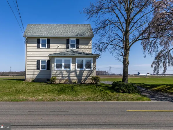 230 Landing St, Southampton, NJ 08088