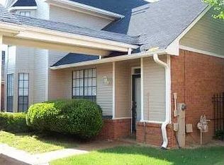 1140 Hunters Lake Dr, Cordova, TN 38016