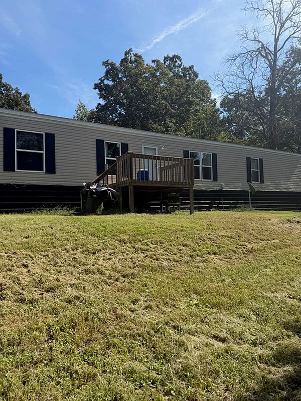3 bed, 1568 sqft, $1,200 — Photo 1