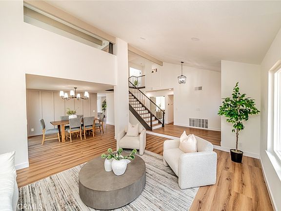 5th image of 1117 Trenton Ave