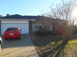 206 Rose Dr, Pocola, OK 74902
