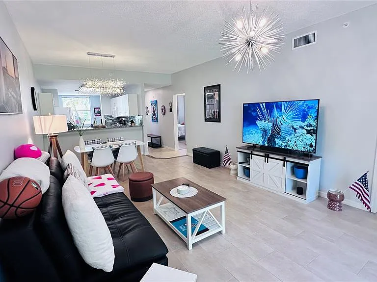 4640 Tower Hill Ln #2315 — Photo 3