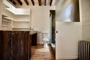 Rented by Nolita Group