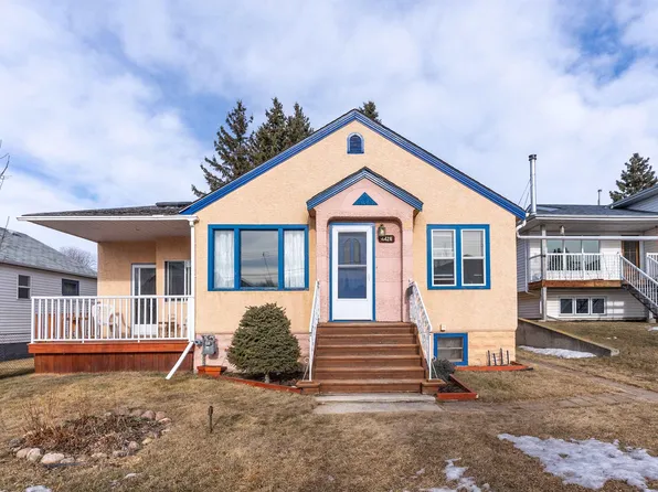 4426 53rd Ave, Leduc, AB T9E 5W4