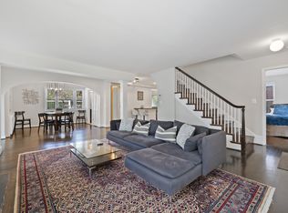4227 E West Hwy, Bethesda, MD 20814