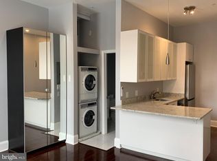 1025 Cathedral St #2R, Baltimore, MD 21201