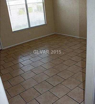 5th image of 1318 Stacey Ln