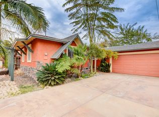 1036 Elmwood Dr, Escondido, CA 92025