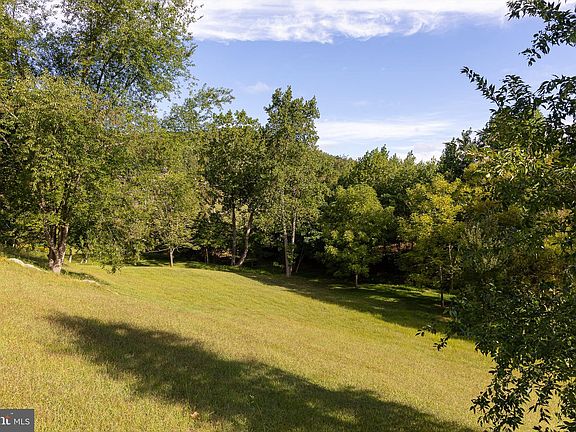 5th image of 30 Oventop Mountain Ln