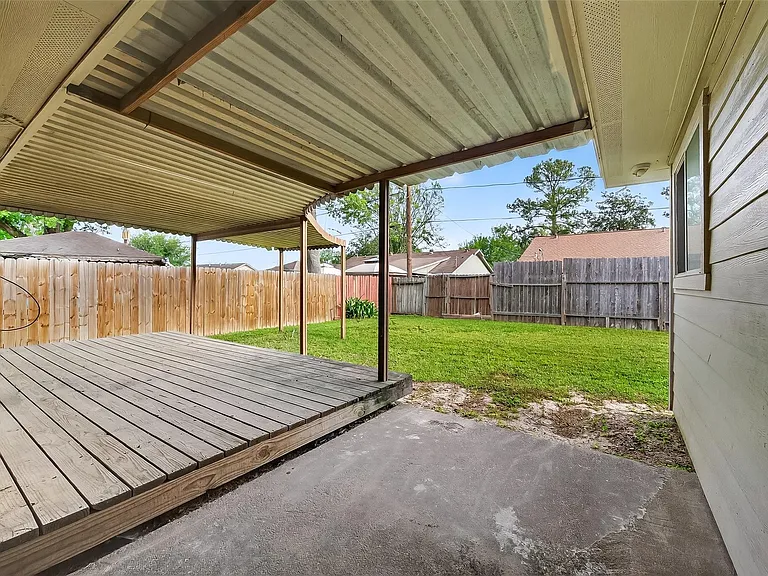 15022 Chipman Ln — Photo 28