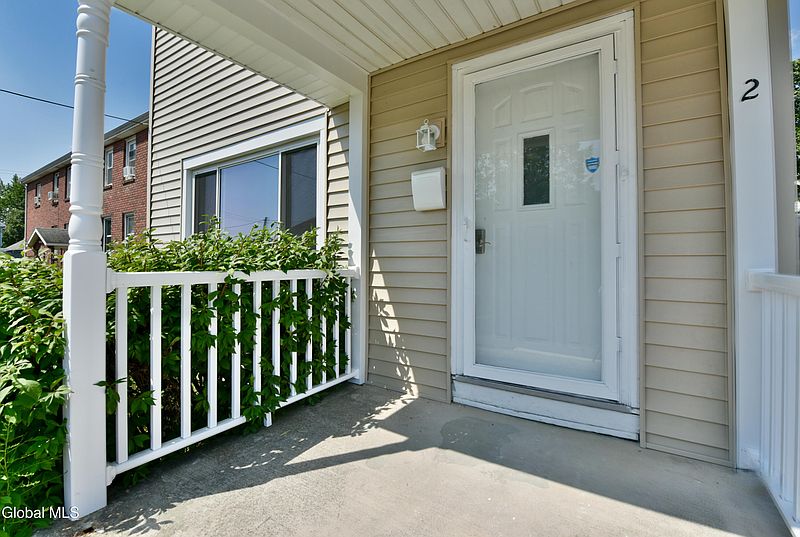 3rd image of 2 Kehoe Street