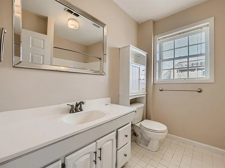 1200 Riverside Ave — Photo 21