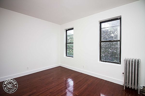 1st image of 216 Macon St #26