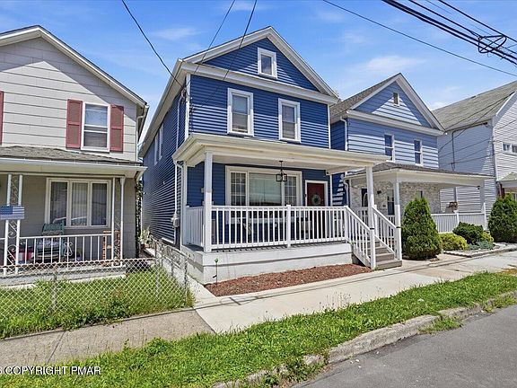 3rd image of 164 E Ridge St
