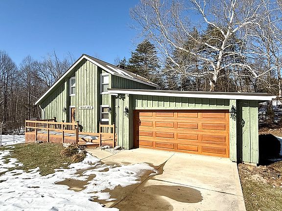 2nd image of 100 Tanglewood Dr