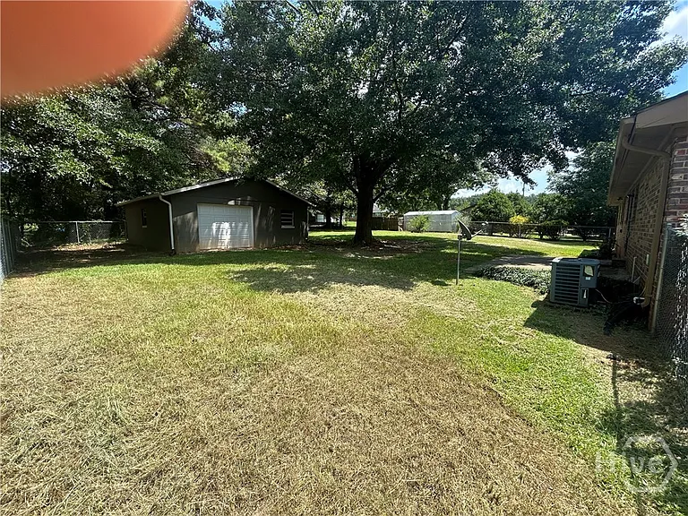 1020 Tuxedo Ln — Photo 27