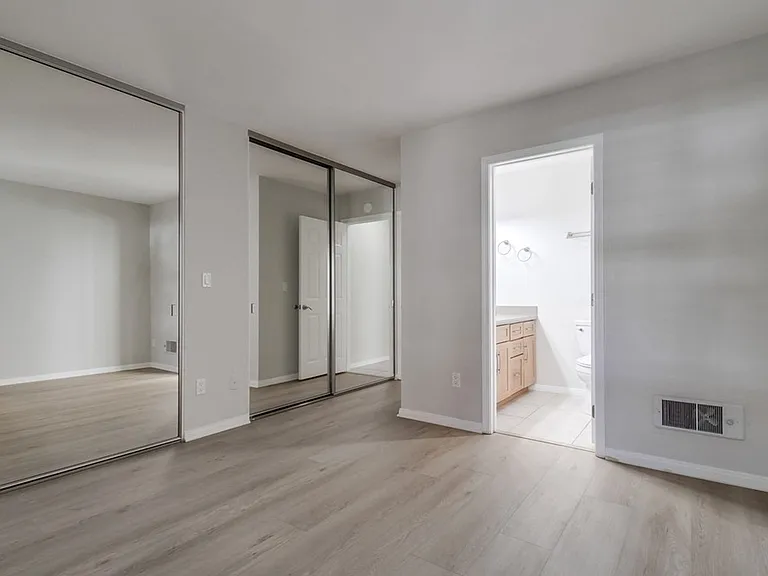 5543 Adobe Falls Rd #2 — Photo 4