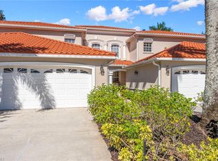 3335 Grand Cypress Dr APT 101, Naples, FL 34119