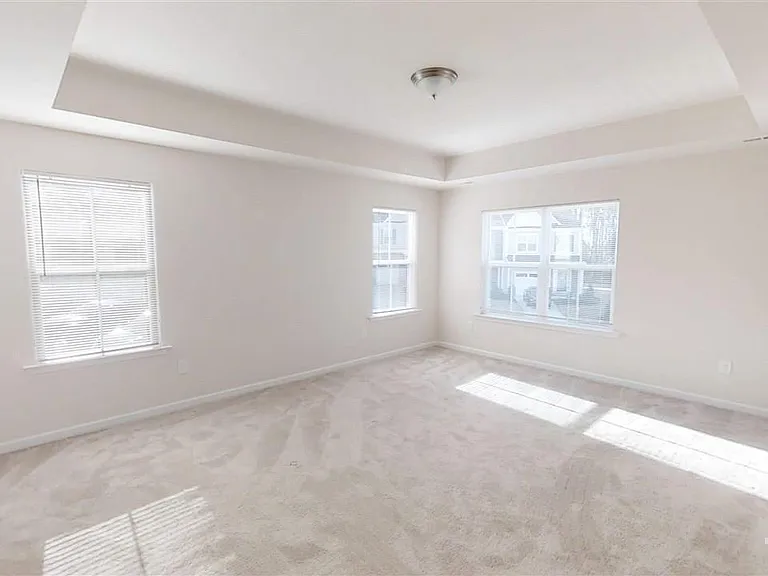 2542 Sunnybranch Ln — Photo 14
